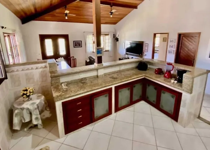 Suite2 Pousada Arpoador A Pe Da Praia Buzios